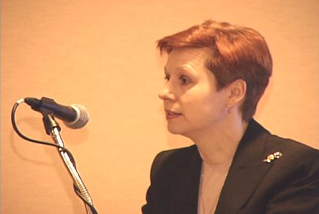 Ms. Sigute Jakstonyte, Ambassador, Embassy of the Republik of Lithuania - pics/2003/MIKE1.jpg