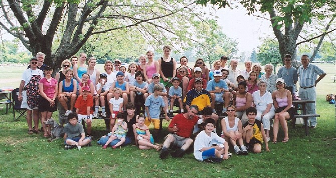 TEBK piknik - väljasõidul osalenud Bruce Mill's pargis 11. juunil - pics/2005/10427_2.jpg