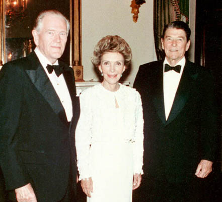 Ernst Jaakson, Nancy Reagan and Ronald Reagan<br>    Photo from Estonian National Archive  - pics/2005/10817_1.jpg