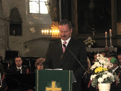 Siim Kallas   29. oktoobril Tallinna Toomkirikus Maarja medali vastuvõtmisel<br> tänukõnet pidamas. <br> Foto: T. Pikkur - pics/2005/11692_2.jpg