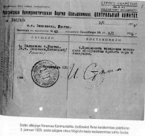  Arhiividokument ­ Stalini allkirjaga ülisalajane dokument, väljavõte VK(b)P Keskkomitee 1925. a. 3. jaanuari istungi protokollist, milles soovitatakse “Eesti seltsimeestel võtta tarvitusele meetmed evakueerimiseks".    - pics/2009/01/22421_1_t.jpg