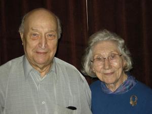 Sünnipäevalapsed Paul Rabisson ja Irene Loosberg. Foto: Y.-M. Saar  - pics/2011/08/33279_1_t.jpg