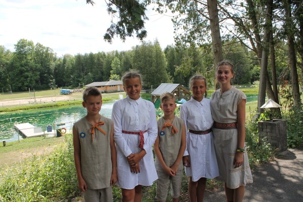 Campers from Estonia, at the CISV international summer camp at Seedrioru. The 11-year old campers came from Tartu, Tartumaa, Valgamaa and Tallinn - pics/2019/09/54317_002_t.jpg