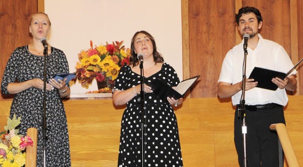 Suvel Eestis mitu kontserti andnud TEBK ansambel: Elli Kipper, Alexandra Wilbiks, Gabriel Boutilier. (Foto: Lillian Lennox) - pics/2024/09/61234_002_t.jpg