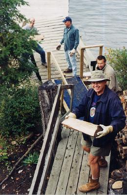 nskm Mikk Jõgi, Arno Kiilaspea, kpt Arvo Palumäe ja nskm Enno Agur  - pics/prior2003/2609_2.jpg