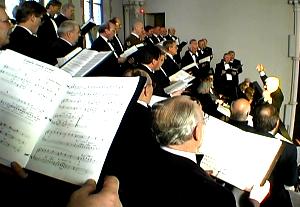 Akadeemiline kammerkoor Ööbik, Toronto Eesti Meeskoor. Dirigent Charles Kipper 	 - pics/prior2003/AKIRIK29.jpg